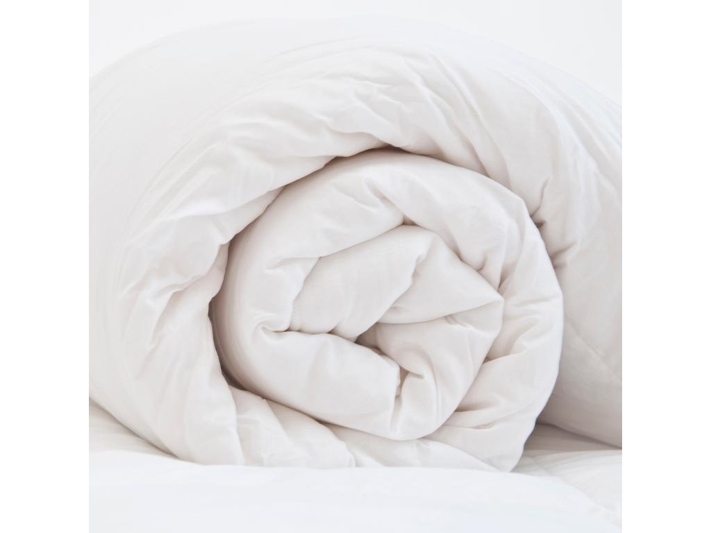 Duvet 250 gr 260x220 cm Bed 180/200 Basic